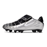 Botas de fútbol Nike Air Zoom Total 90 III FG color plata y negro